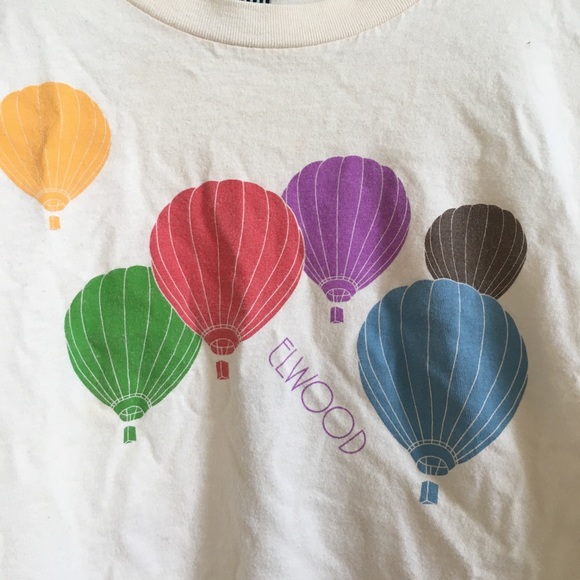 Elwood cream t shirt - Picture 2 of 3